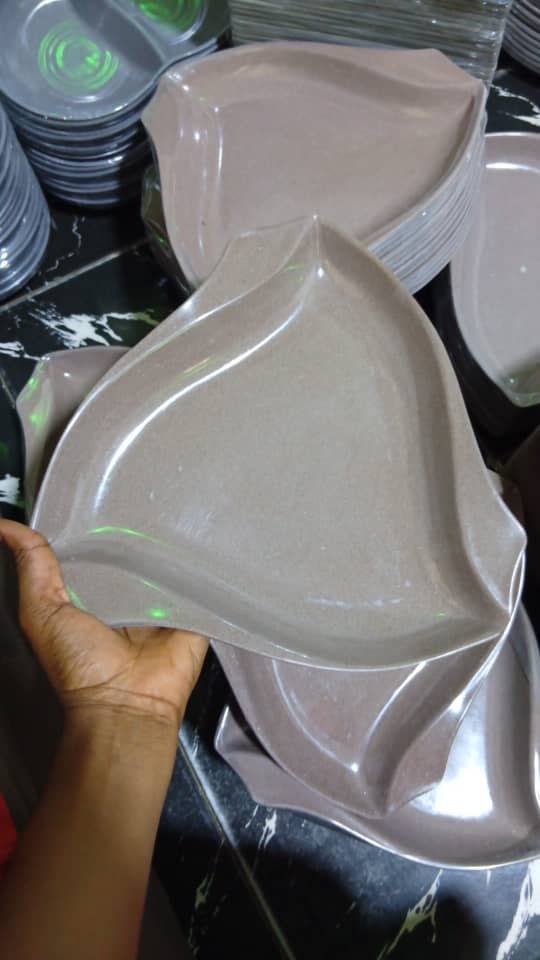 Unbreakable plate 12 pieces