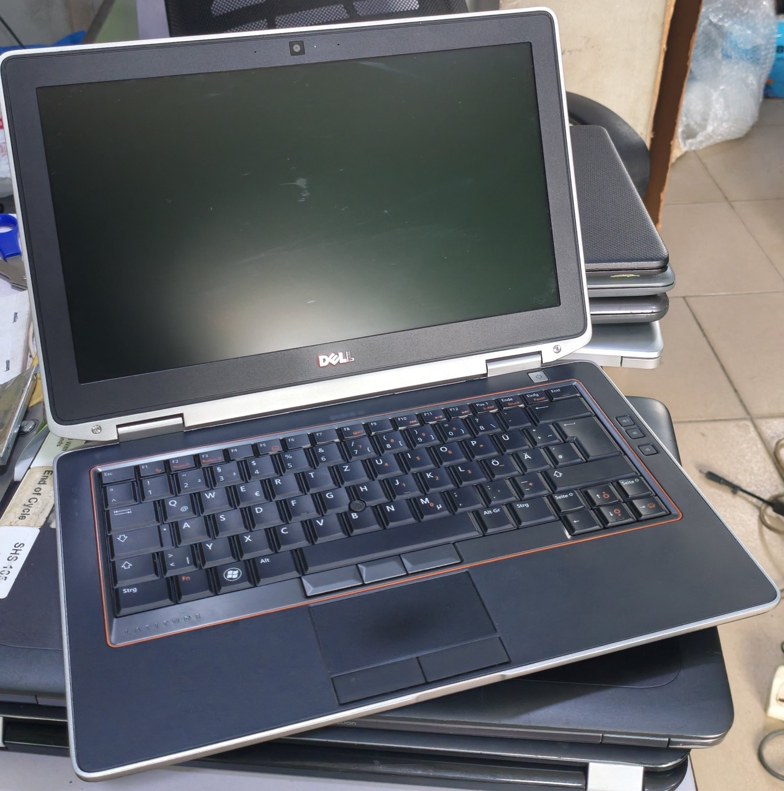 Dell Latitude E6320 (Intel Core i5)